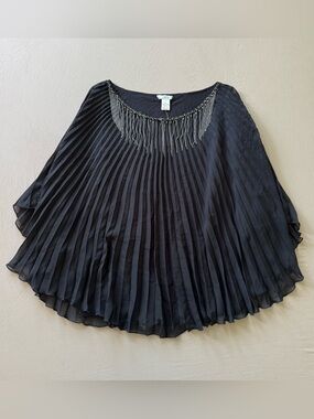 Cach’e Pleated Overlay Chain Detail Top